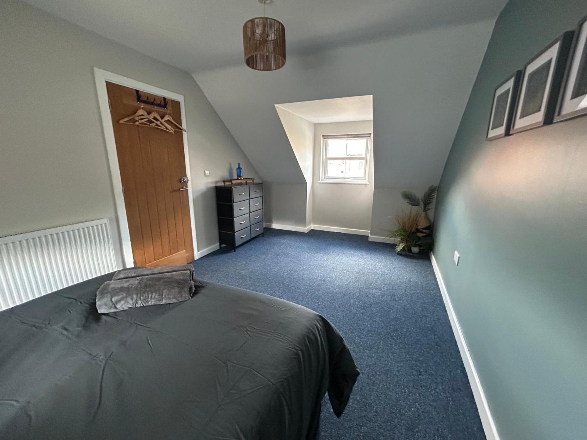 Double Room Yeovil Town Centre エクステリア 写真
